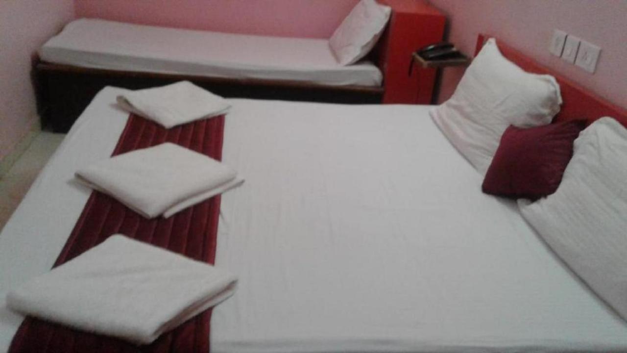 Hotel Barbareek Shillong Exterior foto
