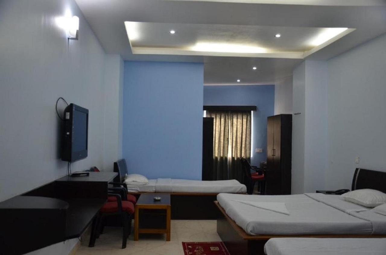 Hotel Barbareek Shillong Exterior foto