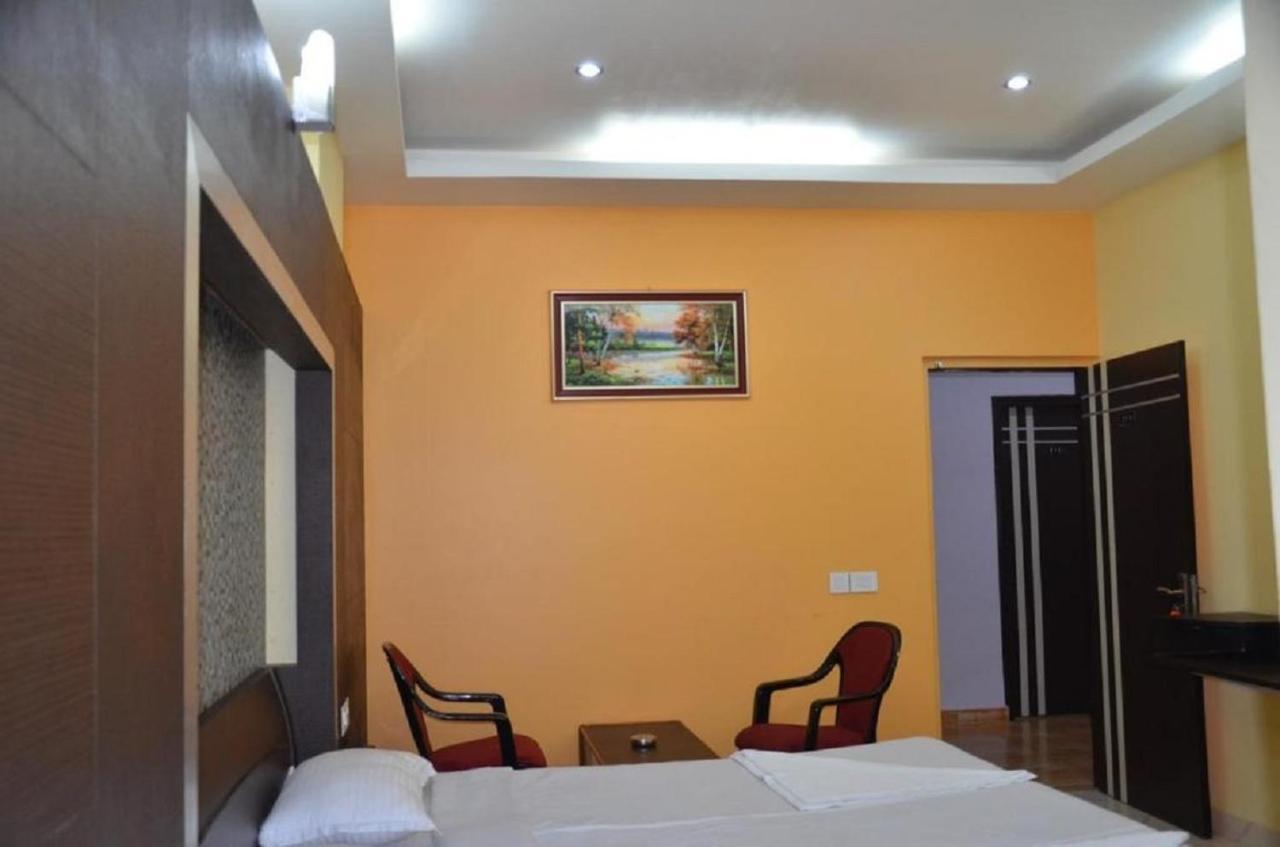 Hotel Barbareek Shillong Exterior foto