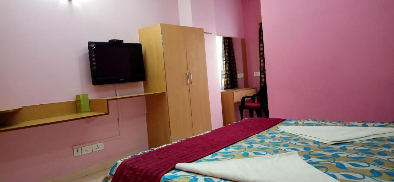 Hotel Barbareek Shillong Exterior foto