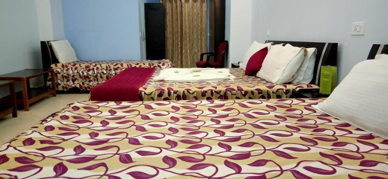 Hotel Barbareek Shillong Exterior foto